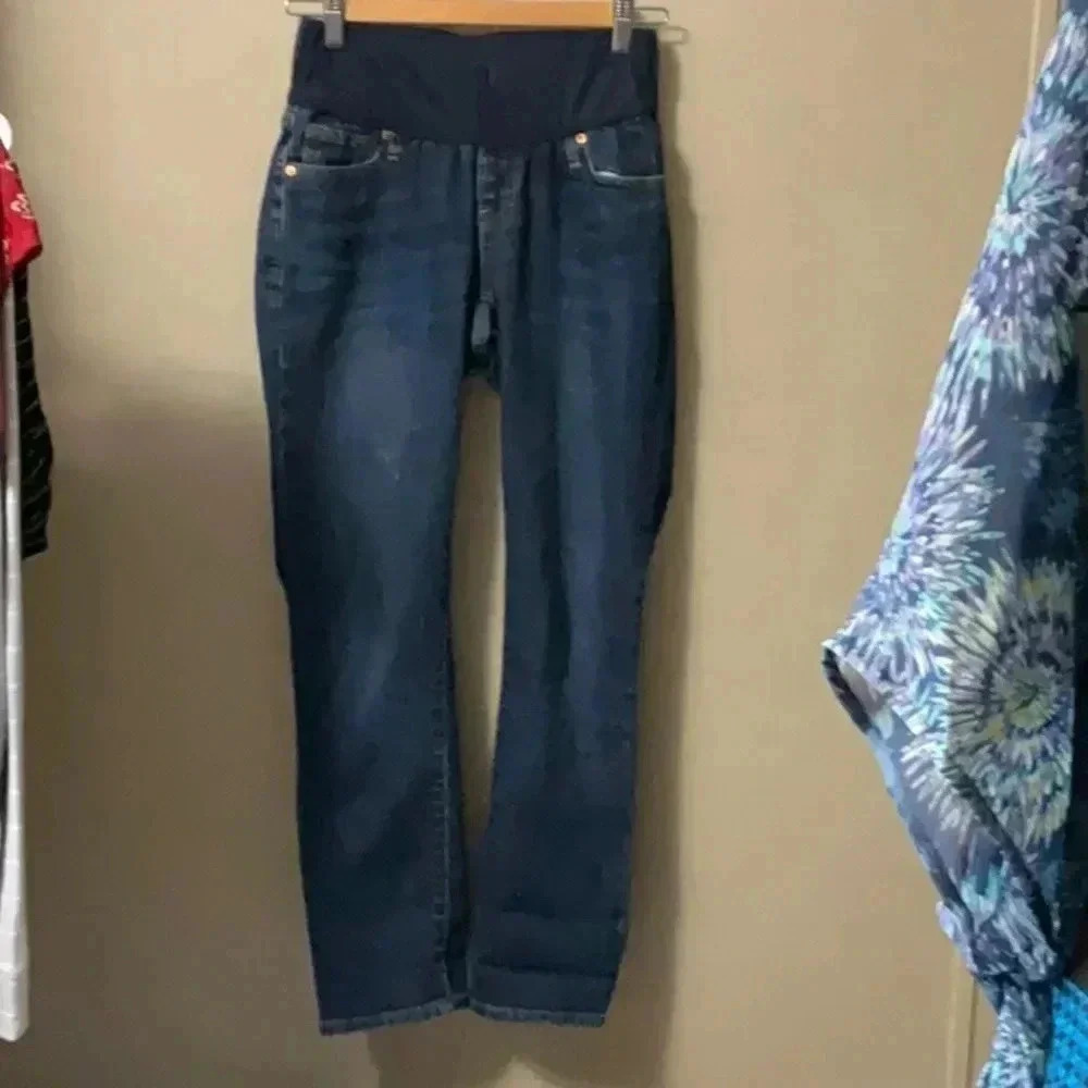 GAP Maternity